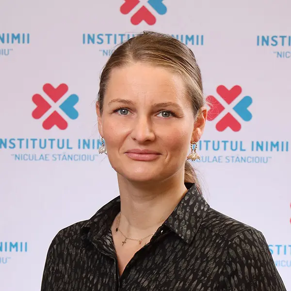 Top 5 cel mai bun cardiolog din Cluj-Napoca: Găsiți profesioniștii care vă asigură sănătatea inimii 2 Asist. Univ. Dr. Dădârlat-Pop Alexandra – Cardiolog Specializat în Boli Structurale ale Inimii